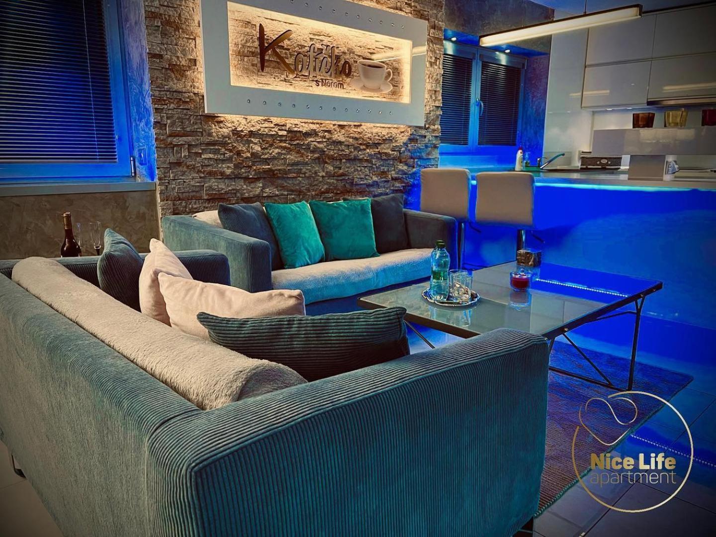 Nice Life - Luxury Apartment In The Old Town. Pozsony Kültér fotó