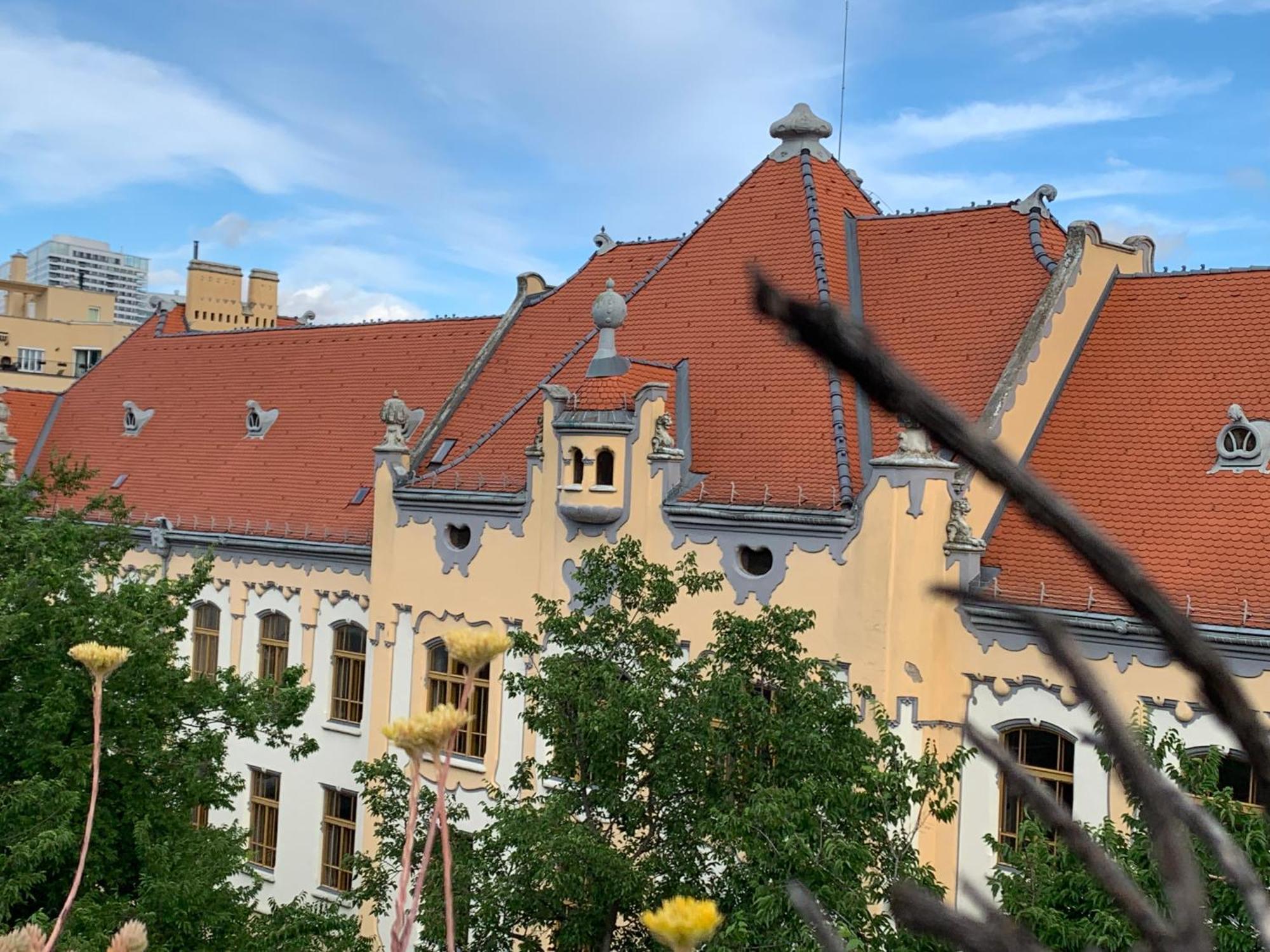 Nice Life - Luxury Apartment In The Old Town. Pozsony Kültér fotó
